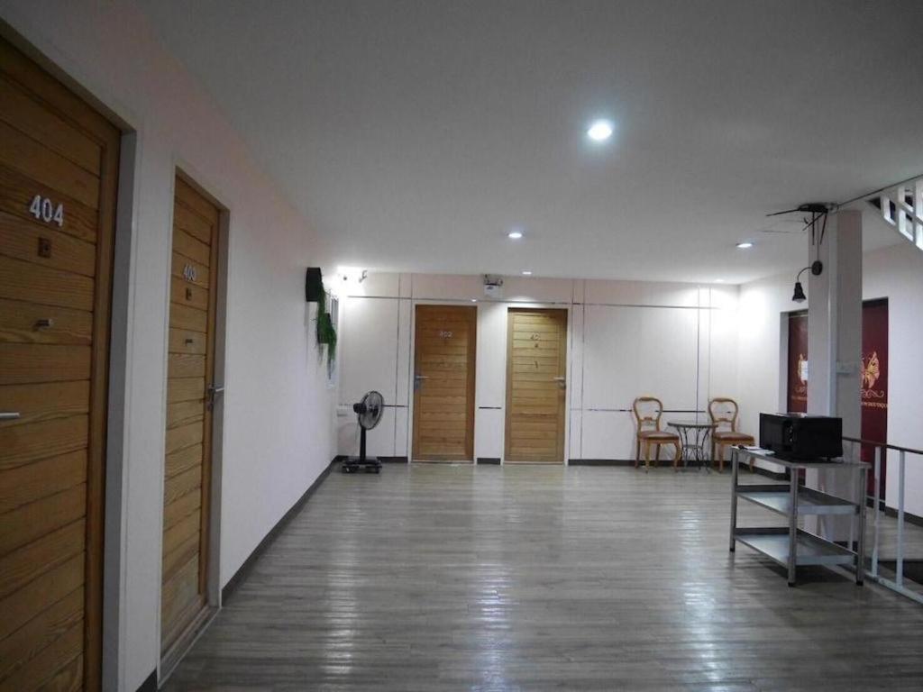 Hotel Phaphoom Boutique à Bangkok Extérieur photo